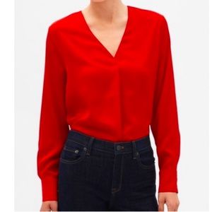 Banana Republic - Pleated long sleeve blouse